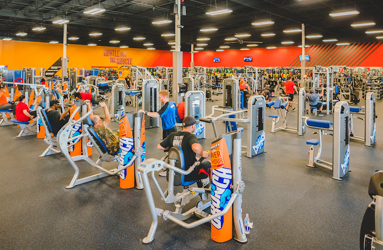 Crunch Fitness – San Marcos TX