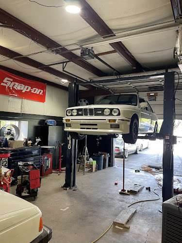 Euro Classic Motorsport LLC