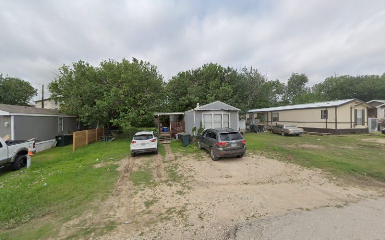 Hunter Road Mobile Village