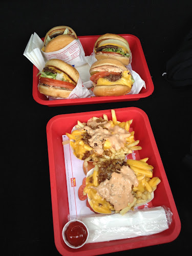 In-N-Out Burger In-N-Out Burger