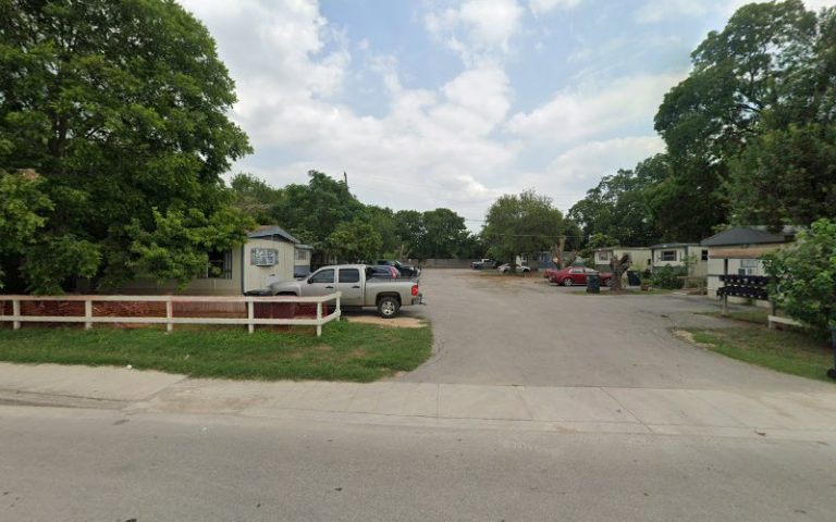 Lamplighter Mobile Home Park