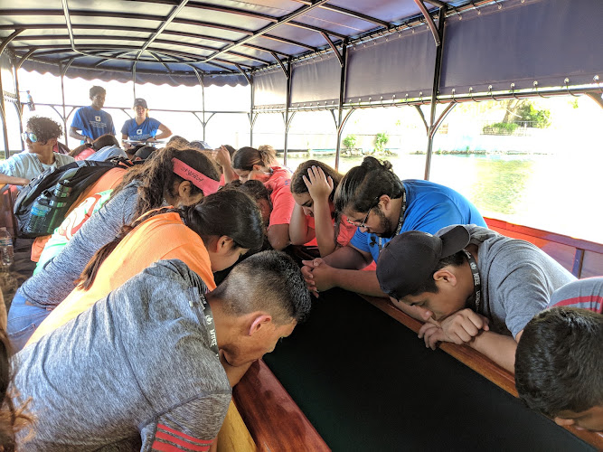 Meadows Center Glass-Bottom Boat Tours