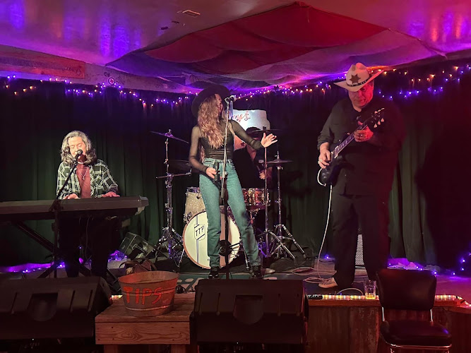 Riley’s Tavern
