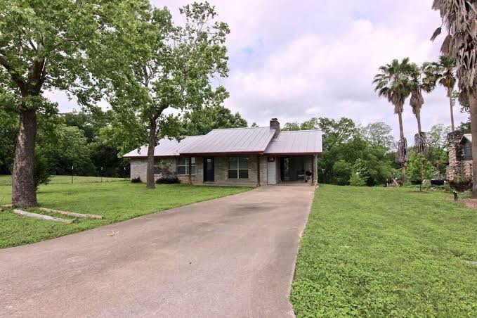 River House | Sleeps 8 | WiFi | San Marcos River