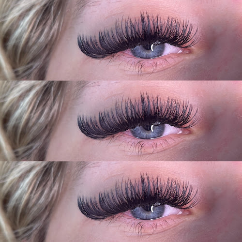 Sweet Heart Lash